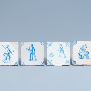 Sixteen Dutch Delft blue and white tiles with figures, 17th C. — 照片 5