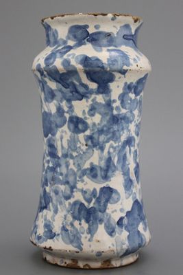Spaanse blauw en wit gevlekte albarello, ca. 1700