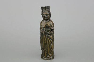 Statue en bronze moulé de Marie, couronnée, env. 1500