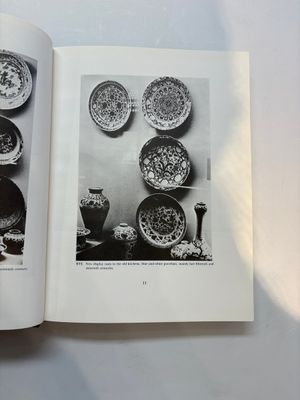 T. Misugi: 'Chinese Porcelain Collections in the Near East: Topkapi and Ardebil', three volumes, 1981 — photo 11