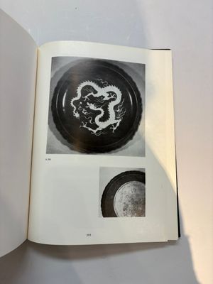 T. Misugi: 'Chinese Porcelain Collections in the Near East: Topkapi and Ardebil', three volumes, 1981 — photo 21