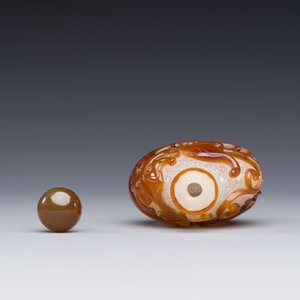Tabatière en verre overlay de Pékin en brun sur blanc à décor de chilong, Chine, Qianlong/Jiaqing — photo 5