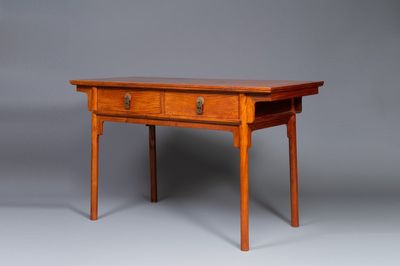 Table en bois huanghuali à deux tiroirs, Chine 19/20ème