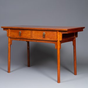 Table en bois huanghuali à deux tiroirs, Chine 19/20ème — photo 1