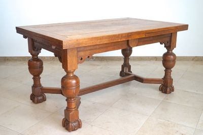 Table flamande en chêne avec traverses, style renaissance, 19e