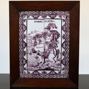 Tableau met 20 Delftse mangaantegels, met de afbeelding van Marcus Curtius, Rotterdam, 18e eeuw — foto 1