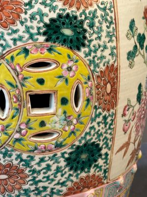 Tabouret en porcelaine de Chine famille rose à décor d'oiseaux parmi des branches fleuries, 19ème — photo 9