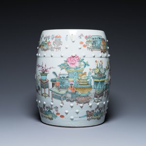 Tabouret en porcelaine de Chine qianjiang cai à décor d'antiquités dans le style de Xu Pinheng 許品衡, 19ème — photo 2