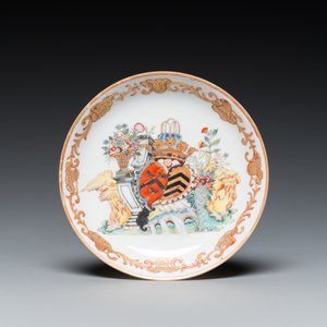 Tasse et soucoupe en porcelaine de Chine famille rose aux armes de Henri van Isselmuden et Anne van Haersolte pour le marché hollandais, Qianlong — photo 2