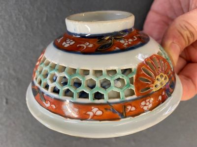 Tasse et soucoupe en porcelaine de Chine famille verte ajourées et à double parois, Kangxi — photo 8