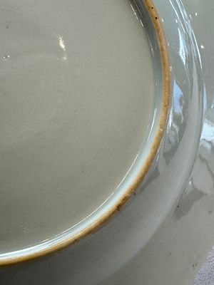 TBC A pair of Chinese verte-Imari 'Governor Duff' plates, Yongzheng — foto 29