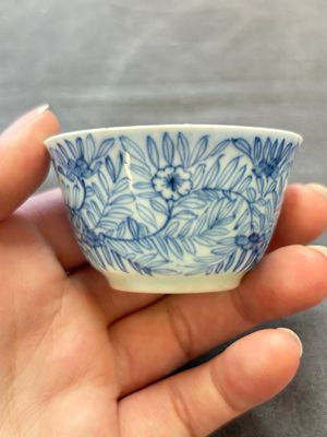 Ten Chinese blue and white cups and eleven saucers, Kangxi — 照片 30