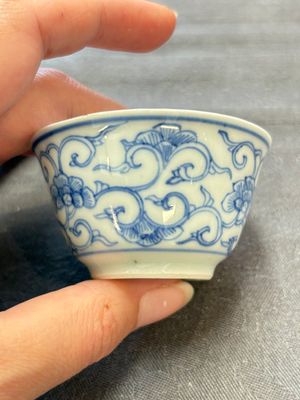 Ten Chinese blue and white cups and eleven saucers, Kangxi — 照片 80