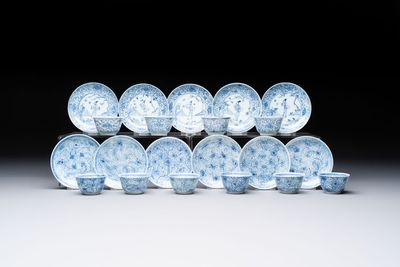 Ten Chinese blue and white cups and eleven saucers, Kangxi