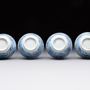 Ten Chinese blue and white cups and eleven saucers, Kangxi — 照片 15