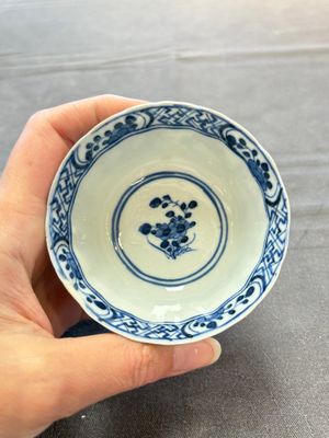 Ten Chinese blue and white cups and nine saucers, Kangxi mark, 19th C. — 照片 29