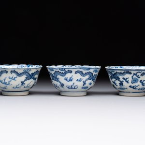 Ten Chinese blue and white cups and nine saucers, Kangxi mark, 19th C. — 照片 22