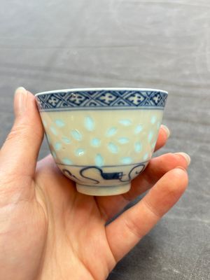 Ten Chinese blue and white cups, seven covers and eight stands, 19/20th C. — photo 18