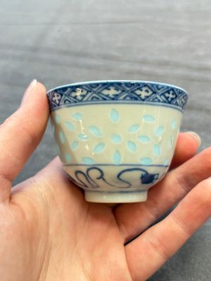 Ten Chinese blue and white cups, seven covers and eight stands, 19/20th C. — photo 23