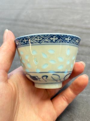 Ten Chinese blue and white cups, seven covers and eight stands, 19/20th C. — photo 24