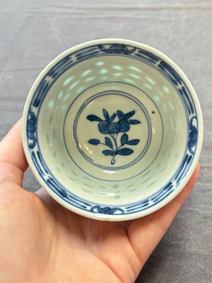 Ten Chinese blue and white cups, seven covers and eight stands, 19/20th C. — photo 49