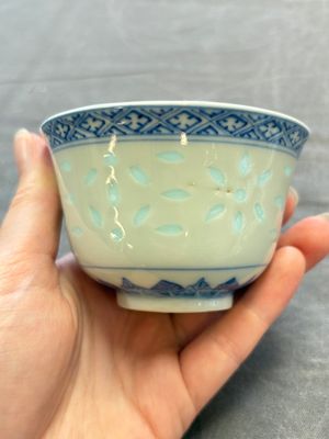 Ten Chinese blue and white cups, seven covers and eight stands, 19/20th C. — photo 58
