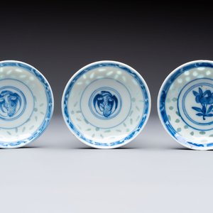 Ten Chinese blue and white cups, seven covers and eight stands, 19/20th C. — photo 7