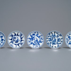 Ten Chinese blue and white 'Long Eliza' cups and saucers, Kangxi — 照片 2