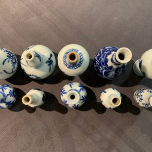 Ten Chinese blue and white miniature vases, Kangxi — 照片 8