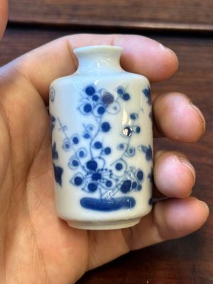 Ten Chinese blue and white vases and snuff bottles, 19th C. — 照片 41