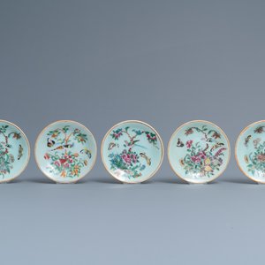 Ten Chinese Canton famille rose celadon-ground plates, 19th C. — photo 2