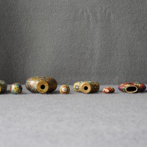 Ten Chinese cloisonné snuff bottles, 19/20th C. — 照片 16