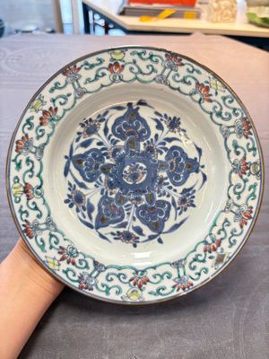 Ten Chinese doucai plates with floral design, Kangxi — 照片 1
