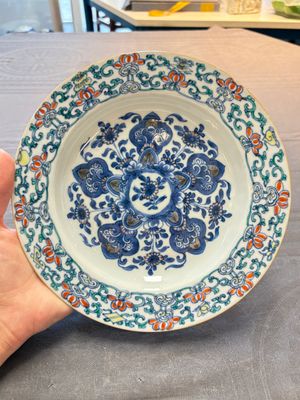 Ten Chinese doucai plates with floral design, Kangxi — 照片 22