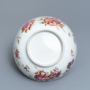 Ten Chinese famille rose plates and a bowl, Qianlong — 照片 13