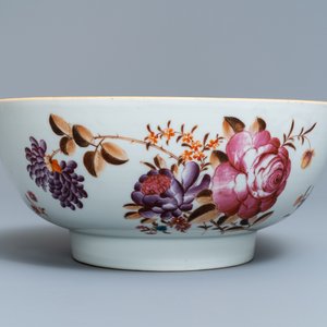 Ten Chinese famille rose plates and a bowl, Qianlong — 照片 10