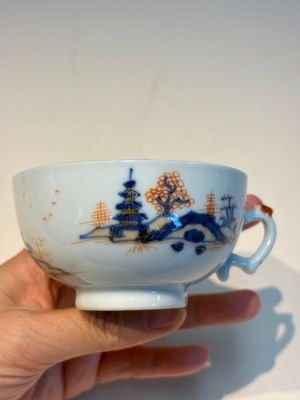 Ten Chinese Imari-style 'Riverscape' cups and saucers, Qianlong — photo 35