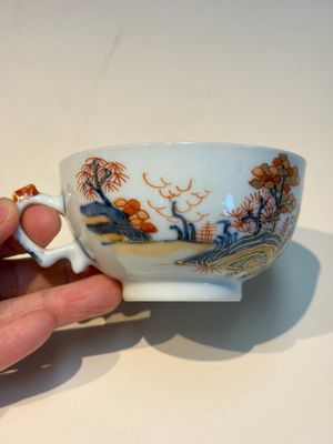 Ten Chinese Imari-style 'Riverscape' cups and saucers, Qianlong — photo 63