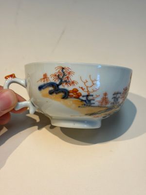 Ten Chinese Imari-style 'Riverscape' cups and saucers, Qianlong — photo 75