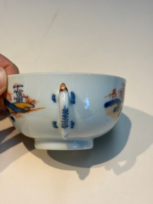 Ten Chinese Imari-style 'Riverscape' cups and saucers, Qianlong — photo 78