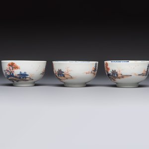 Ten Chinese Imari-style 'Riverscape' cups and saucers, Qianlong — photo 17