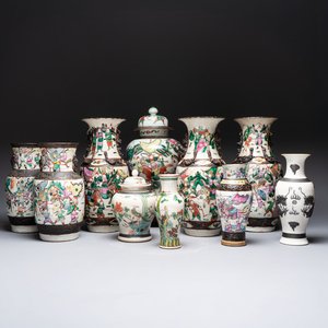 Ten Chinese Nanking famille rose and verte vases, 19/20th C. — foto 1