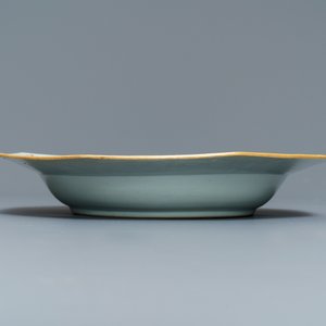 Ten deep octagonal Chinese famille rose 'rooster' plates, Qianlong — photo 4