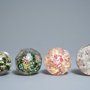 Ten glass paperweights, France, 18/20h C. — 照片 7