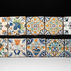 Ten polychrome Dutch Delft tiles with floral design, incl. Haarlem, 17th C. — 照片 1