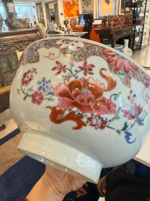Terrine couverte et un bol en porcelaine de Chine famille rose, Yongzheng/Qianlong — photo 16
