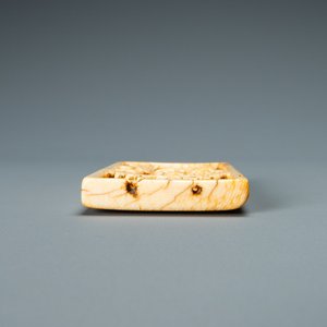 The right panel of an ivory 'Crucifixion' diptych, probably Paris, 14th C. — photo 3