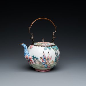 Théière couverte en émail de Canton, Chine, Qianlong — photo 1