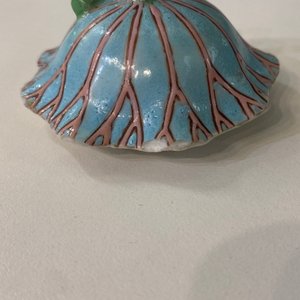 Théière couverte en forme de lotus en porcelaine de Chine famille rose, Yongzheng — photo 14