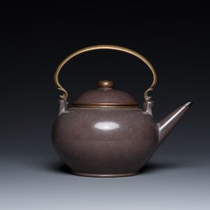Théière couverte en grès de Yixing poli de couleur pourpre pour le marché thai, Chine, 19ème — photo 4